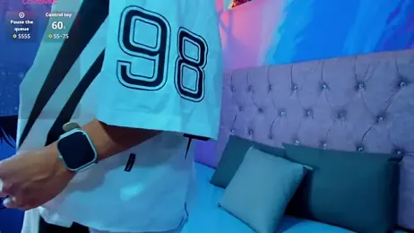 MaxiWildd webcam stripchat model stream image