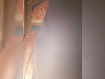 Colombina webcam model stream image