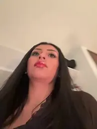 sweetAli_ webcam model stream image