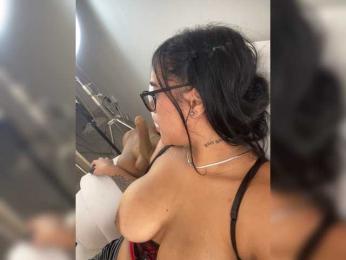 ElaEndez webcam model stream image