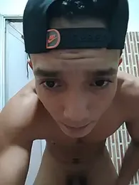tayson_ webcam model stream image