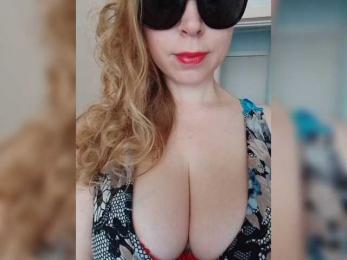 Dashulya666 webcam model stream image