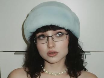 LonnieMackaman webcam livejasmin model stream image