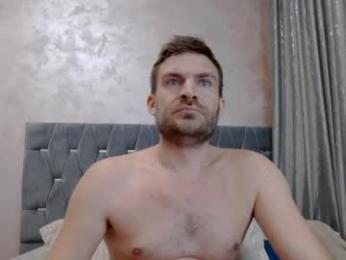 10in_deluxe webcam chaturbate model stream image