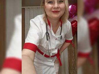 Lady-marshmallows webcam model stream image