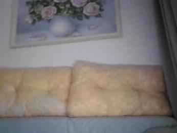 _hidden_frommymoom_ webcam chaturbate model stream image