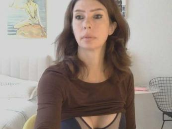 WhiteQueen888 webcam model stream image