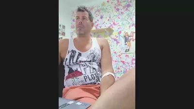_BruceStrong_ webcam model stream image