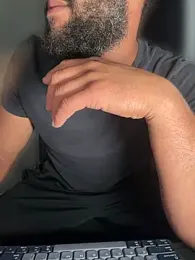 HungStr8Lightskin webcam model stream image