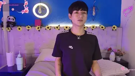 AleAurarashi webcam stripchat model stream image