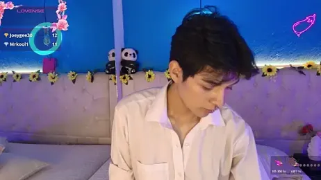 AleAurarashi webcam model stream image