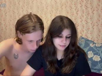 Crystal-Porn-Love webcam bongacams model stream image