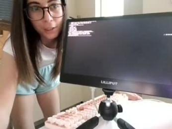 newchloe18 webcam model stream image
