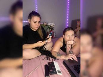 Twixsticks2 webcam bongacams model stream image