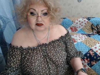 livingnextdoor webcam model stream image