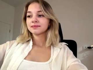 twannasanchec webcam camsoda model stream image