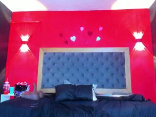 Yaya Hilton webcam model stream image