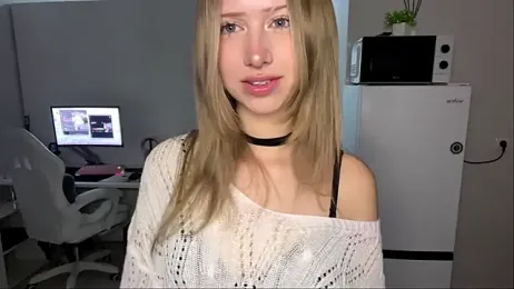 ZenyBieta webcam stripchat model stream image