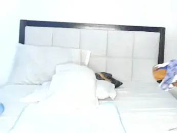 squirt_woman2 webcam stripchat model stream image