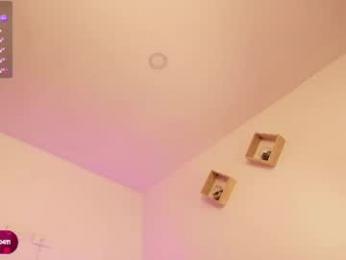 adelineefoxxx webcam model stream image