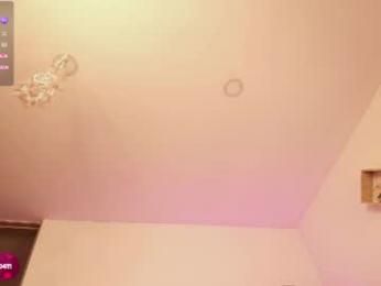 adelineefoxxx webcam model stream image