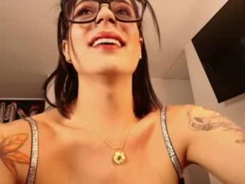 adelineefoxxx webcam chaturbate model stream image