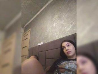 Cleopatra1990 webcam model stream image