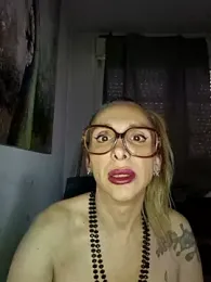 ssndratrans webcam stripchat model stream image