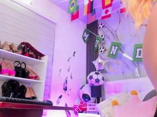 emilyleah webcam model stream image