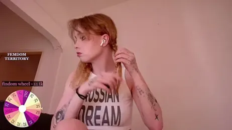 Creatrix_Lola webcam model stream image