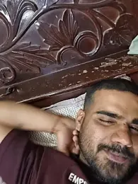 Yourguys21 webcam model stream image