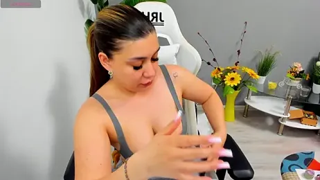 EveEvian webcam model stream image
