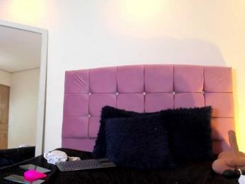 Kenyaaaa webcam model stream image