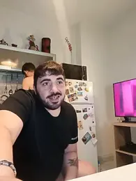 bear_skinny webcam model stream image