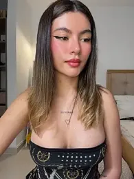 Your_Honeey webcam model stream image