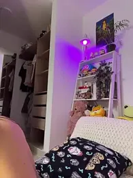 Your_Honeey webcam model stream image