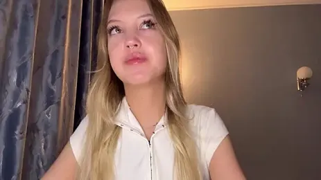 ChloeDivin webcam model stream image