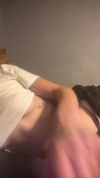 AriaG1 webcam model stream image
