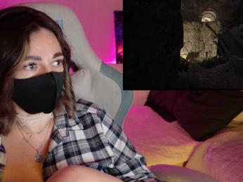 NightMint webcam bongacams model stream image