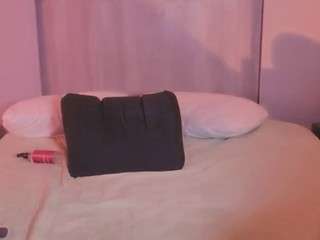 emmajohnss webcam model stream image