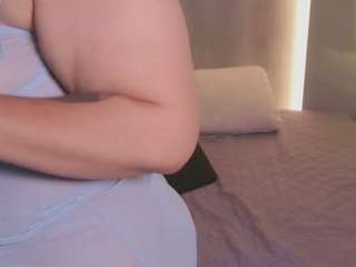 emmajohnss webcam model stream image