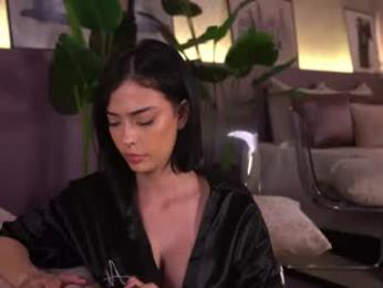 ellediane webcam model stream image