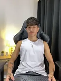 _CamiloBass webcam model stream image