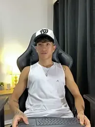 _CamiloBass webcam model stream image