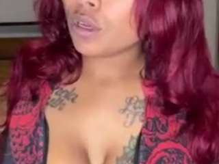 laylared webcam model stream image