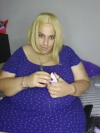 Strongshemail webcam stripchat model stream image