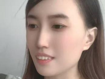 MengyinggYe webcam livejasmin model stream image