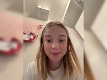 MimiMila webcam bongacams model stream image