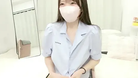 yuinachan_v webcam stripchat model stream image