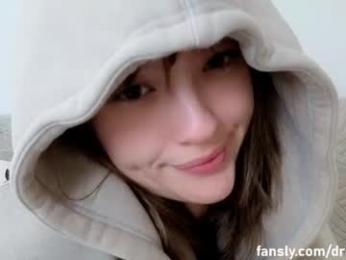 _demi_dee_ webcam model stream image